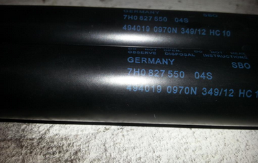 VW T5 Facelift Bj 13 Satz Heckklappend&auml;mpfer 7H0827550